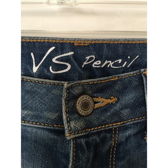 Victoria’s Secret VS Pencil Size 2 Straight Leg Distressed Jeans - Picture 3 of 3